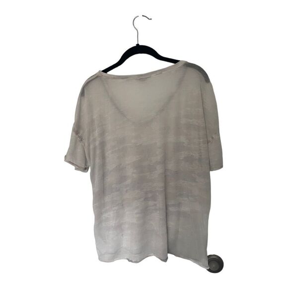 Lucky Brand Women’s Sheer Burnout Oversized T-Shirt White Gray Print Size M - Picture 3 of 5
